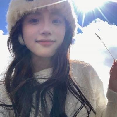 带我飞向月球海报